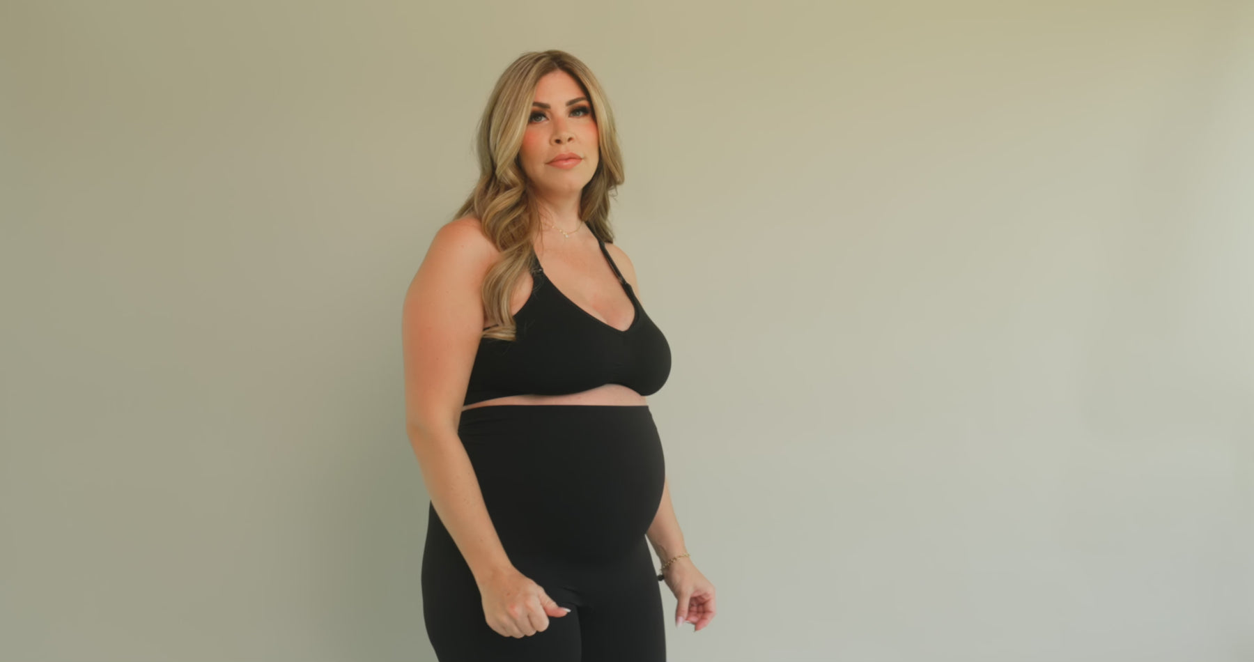 Seamless Maternity Nursing Bra Bundle - Black – Blush + Bashful